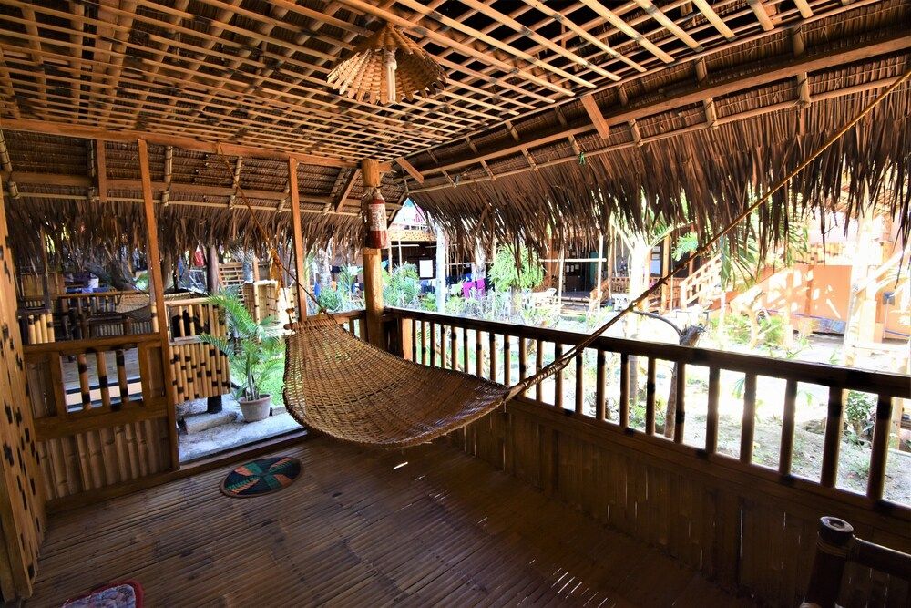 The Orchids Resort Boracay Cottage Fan 7