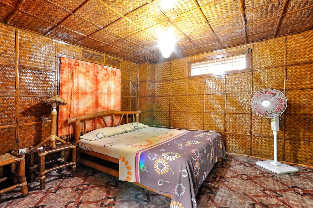 The Orchids Resort Boracay Cottage Fan