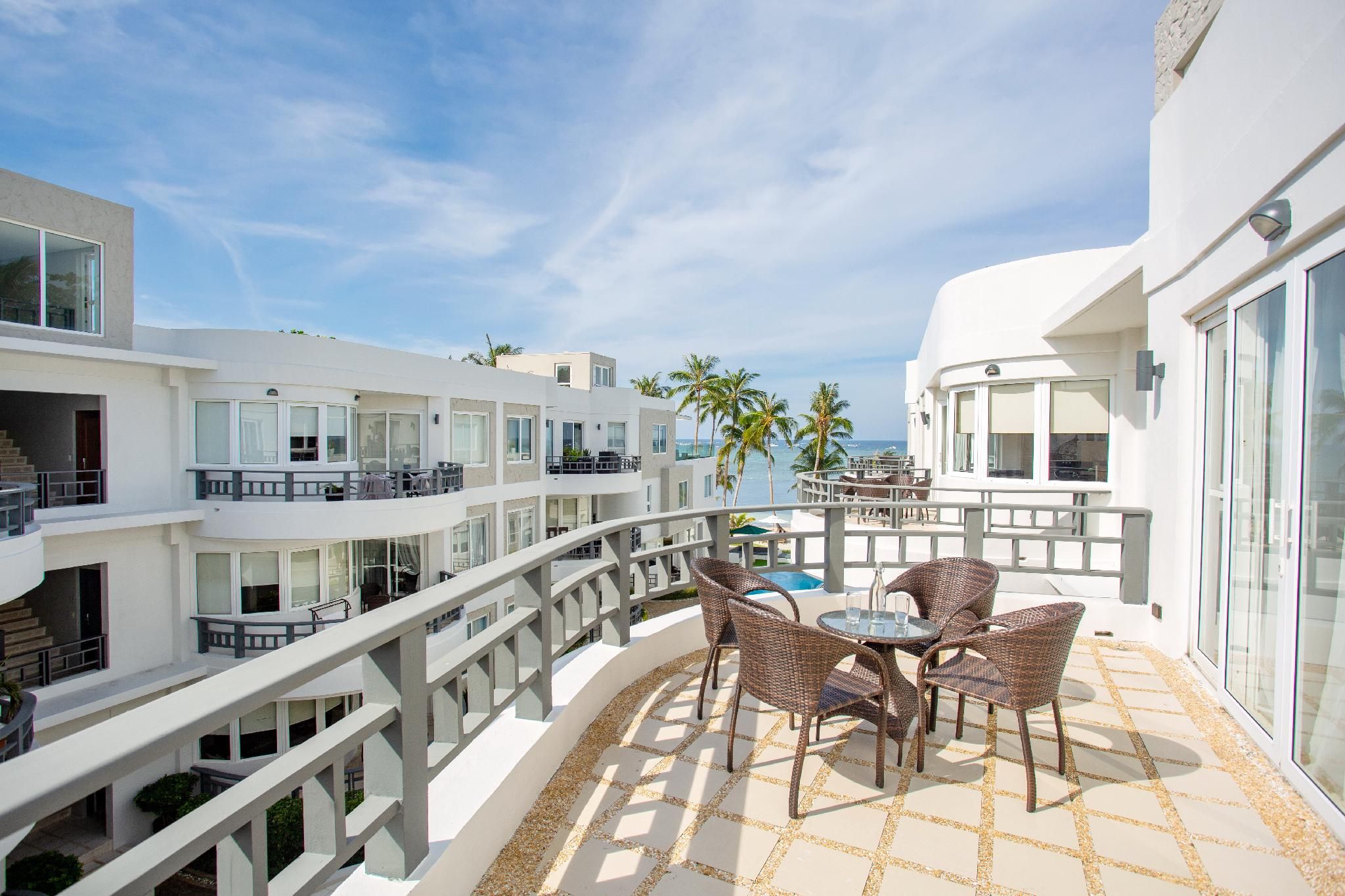 2 Bedroom Family Suite - Jacuzzi