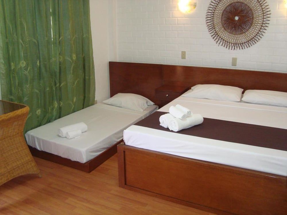 undefined Azzurro di Boracay 8