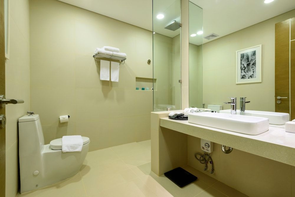 Aqua Boracay Deluxe Room 3