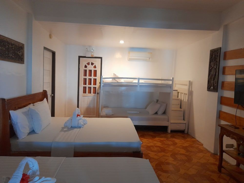 undefined Marnin's Place Boracay 2