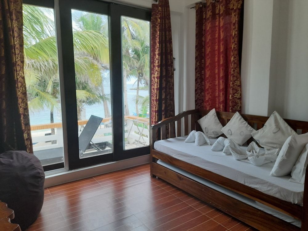 undefined Marnin's Place Boracay 4