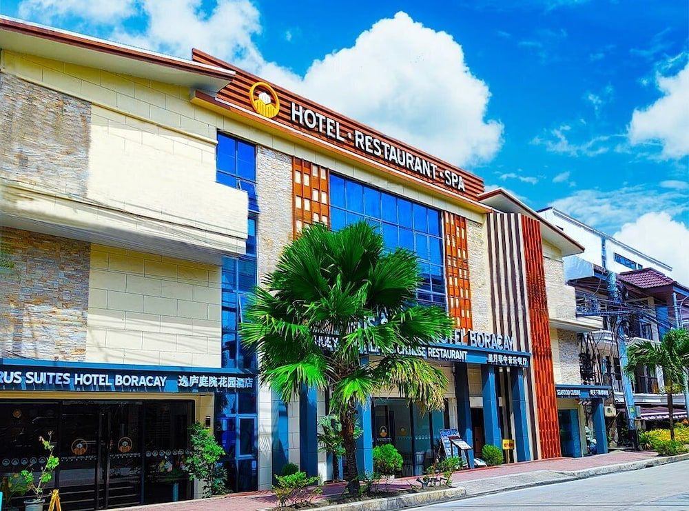 undefined ERUS SUITES HOTEL BORACAY 4