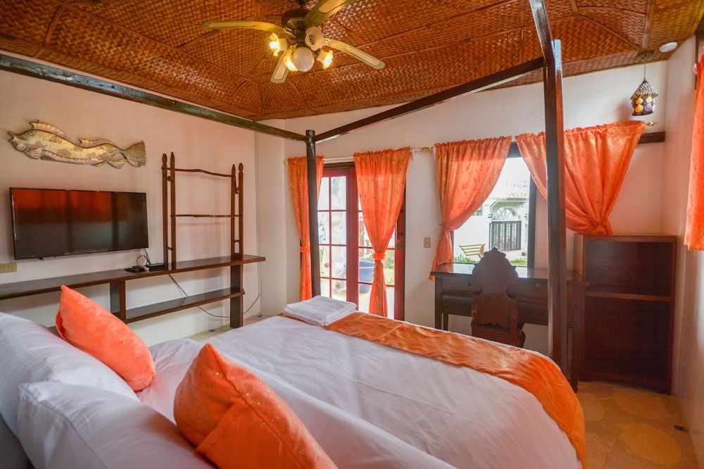 undefined Jade's Casa de Arte 10