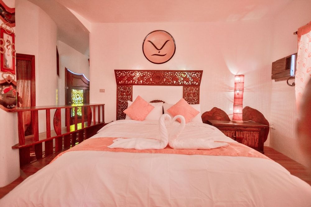 undefined Jade's Casa de Arte 2