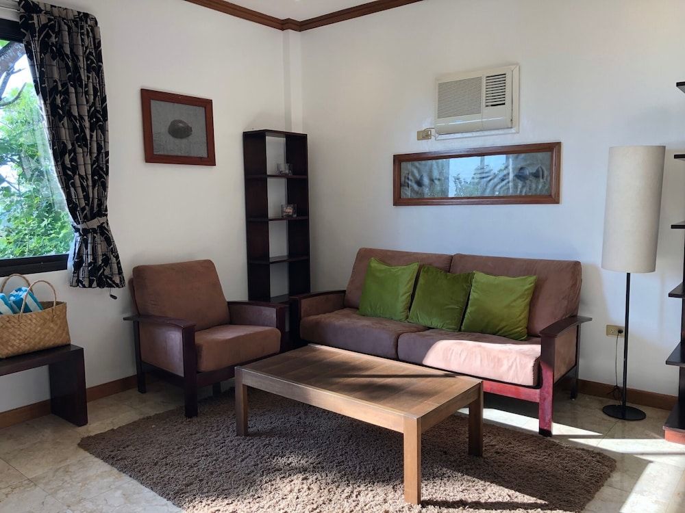 Argonauta Boracay Boutique Hotel with Apartments and Villas Signature Room, 1 Queen Bed with Sofa bed, Ocean View 6