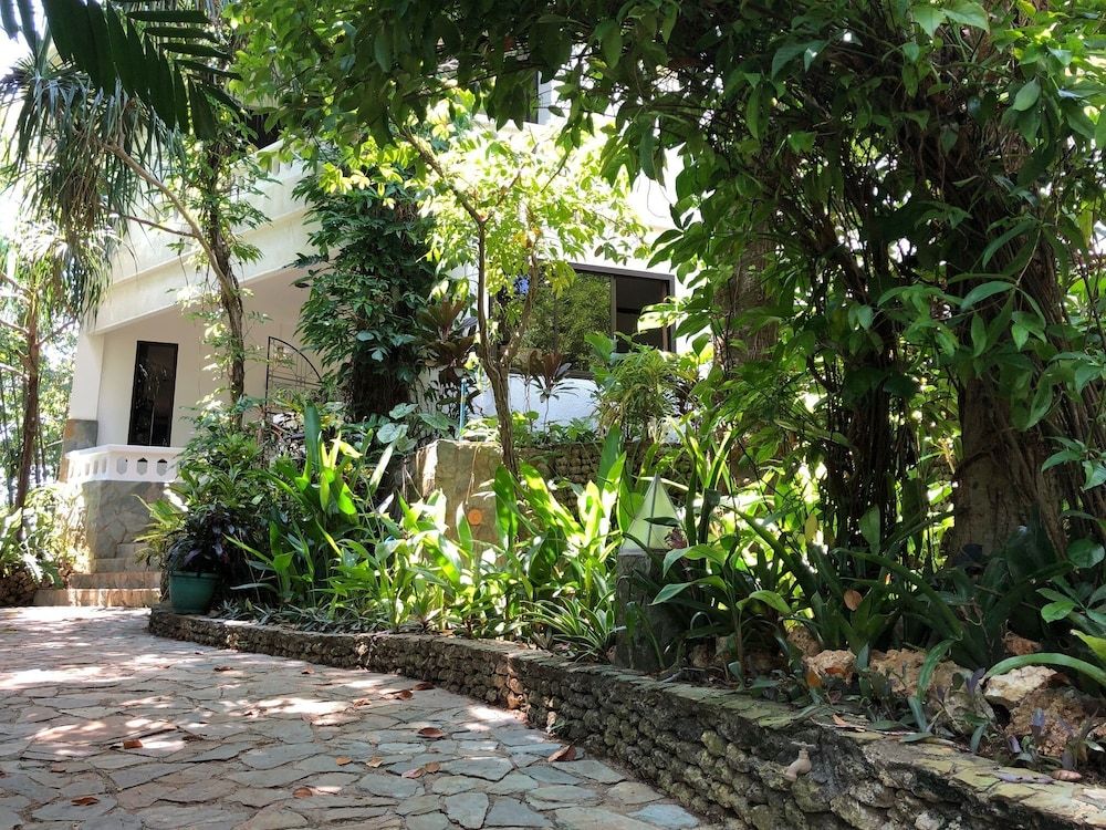 undefined Argonauta Boracay Boutique Hotel with Apartments and Villas 7