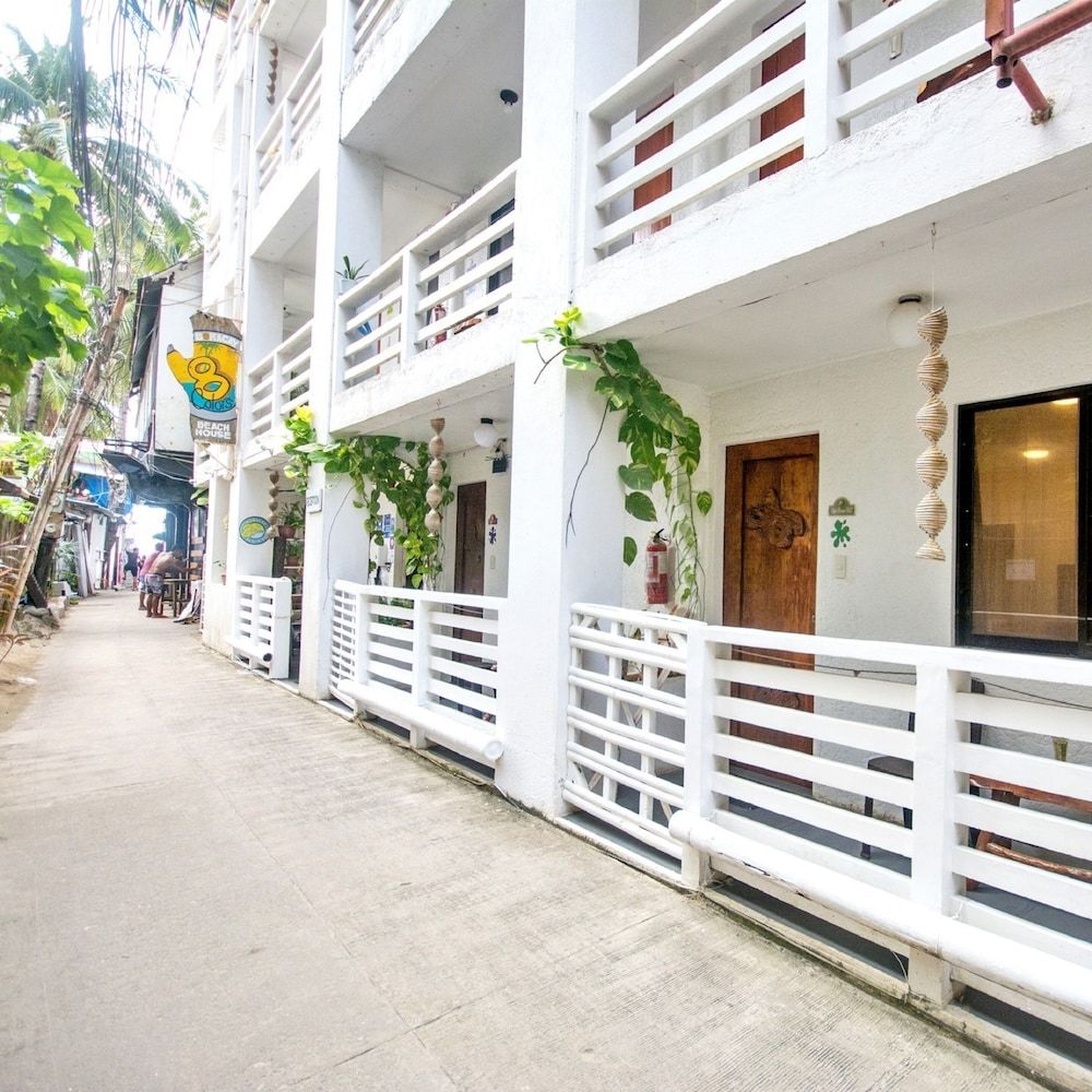 undefined Penthouse 8 Colors Beach House Resort by Cocotel 2