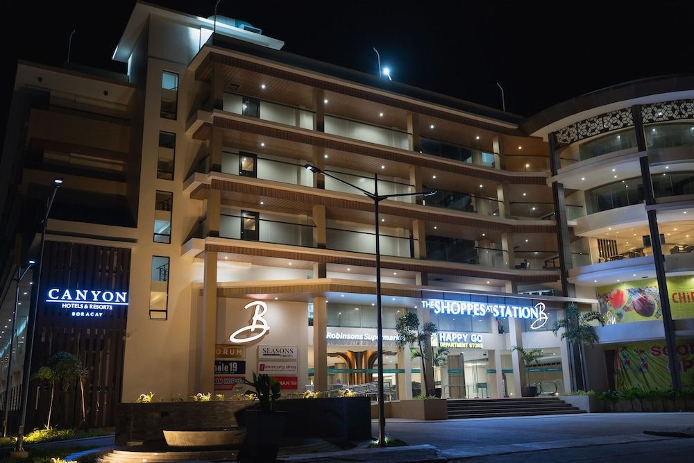 undefined Canyon Hotels & Resorts Boracay 10