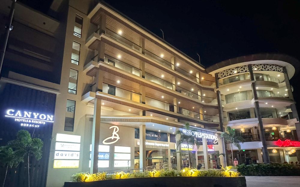 undefined Canyon Hotels & Resorts Boracay 5