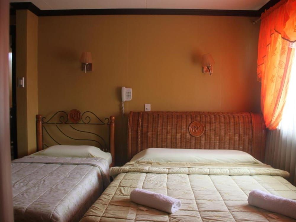 RM Guest House Family Room 2