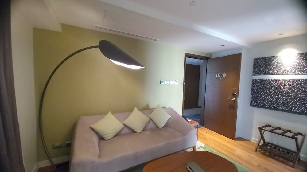 undefined Capital O 950 Acqua Novotel Tower 9