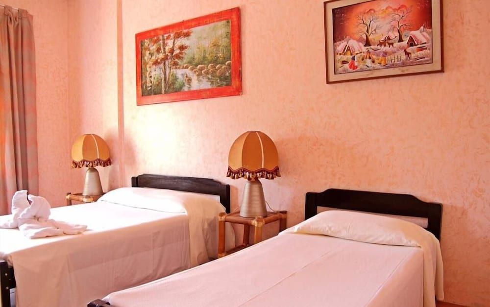 Le Palme Beach Resort Standard Room 2