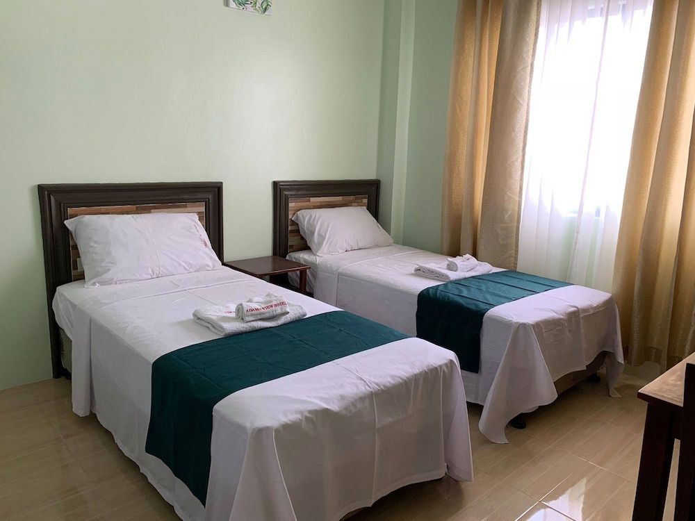Adams View Hotel Deluxe Twin Room 2