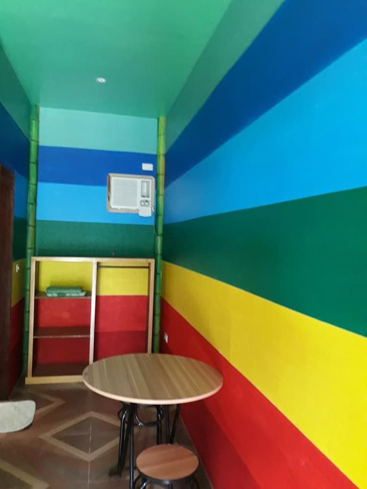 Dabdab Tourist Inn Double Aircon Room, Garden View 3