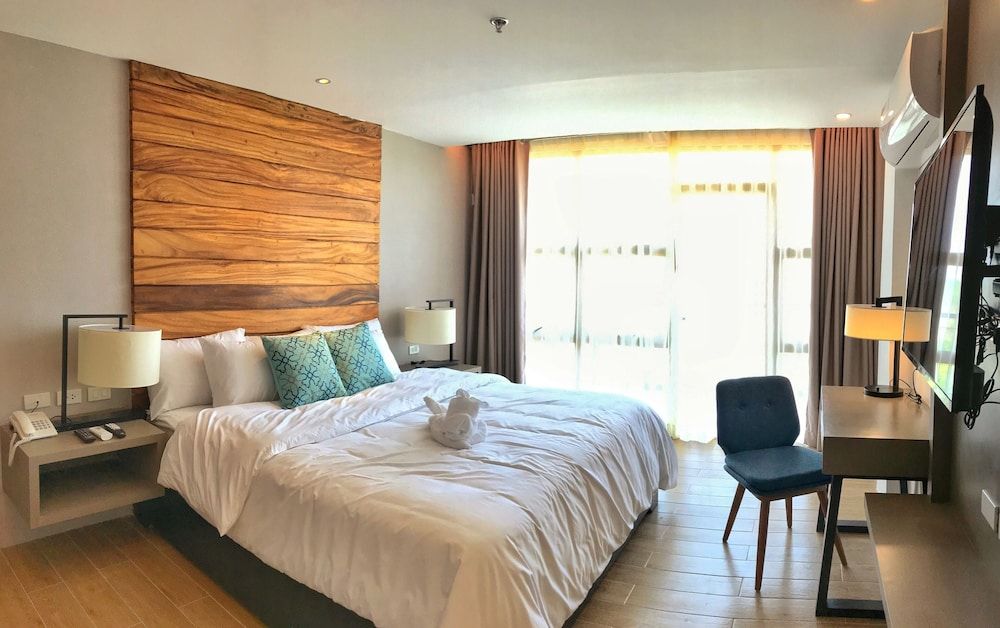 One Bedroom Suite