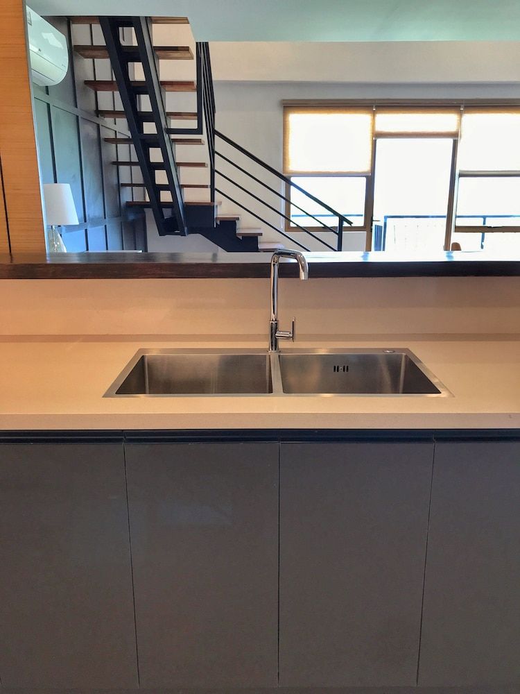 Junior Penthouse