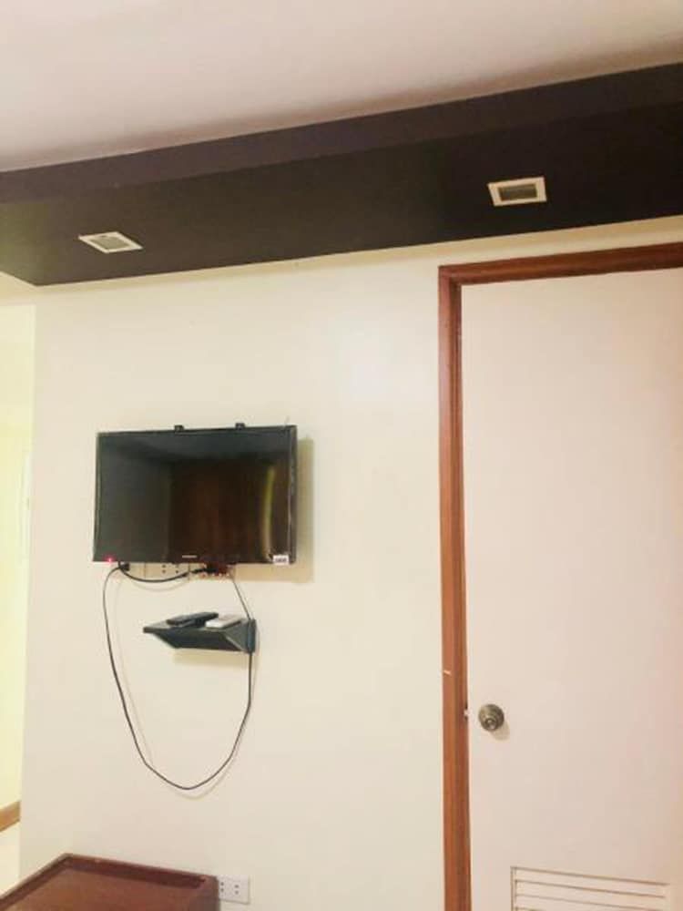 undefined Ava Palm Suites 8