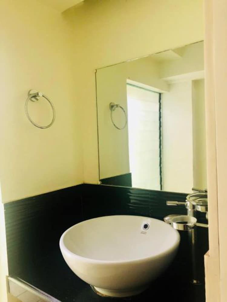 undefined Ava Palm Suites 6