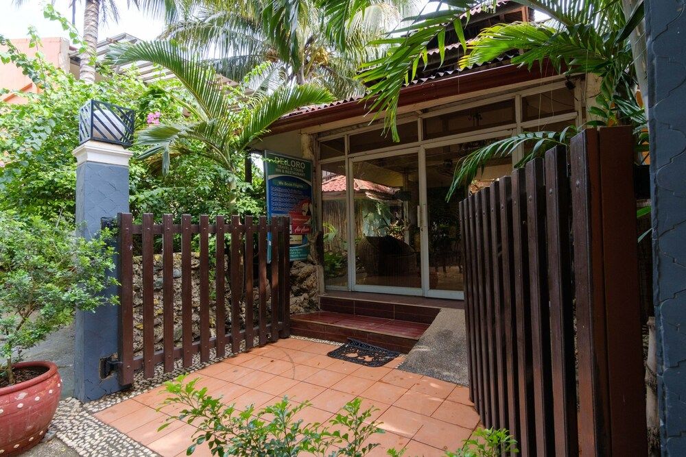 undefined RedDoorz @ PEO Road Palawan 2