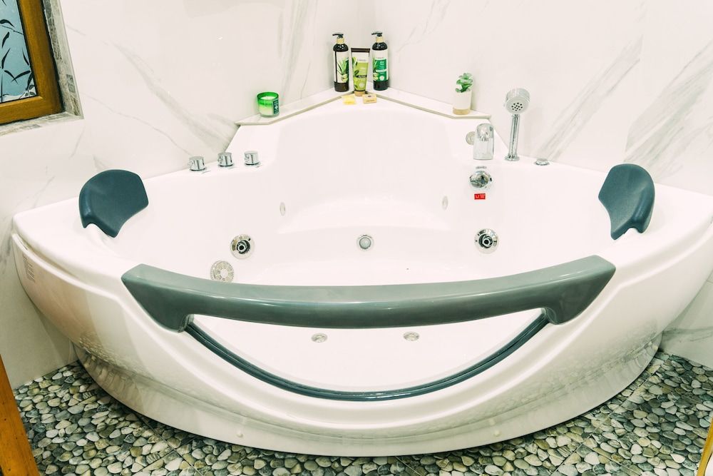 La Casa Denika Deluxe Bungalow, Garden View 9