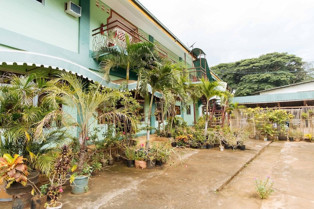 undefined RedDoorz @ BM Road 2