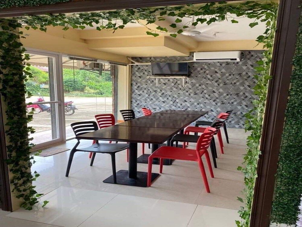 undefined Tahanan Ni Kuya Juan 10