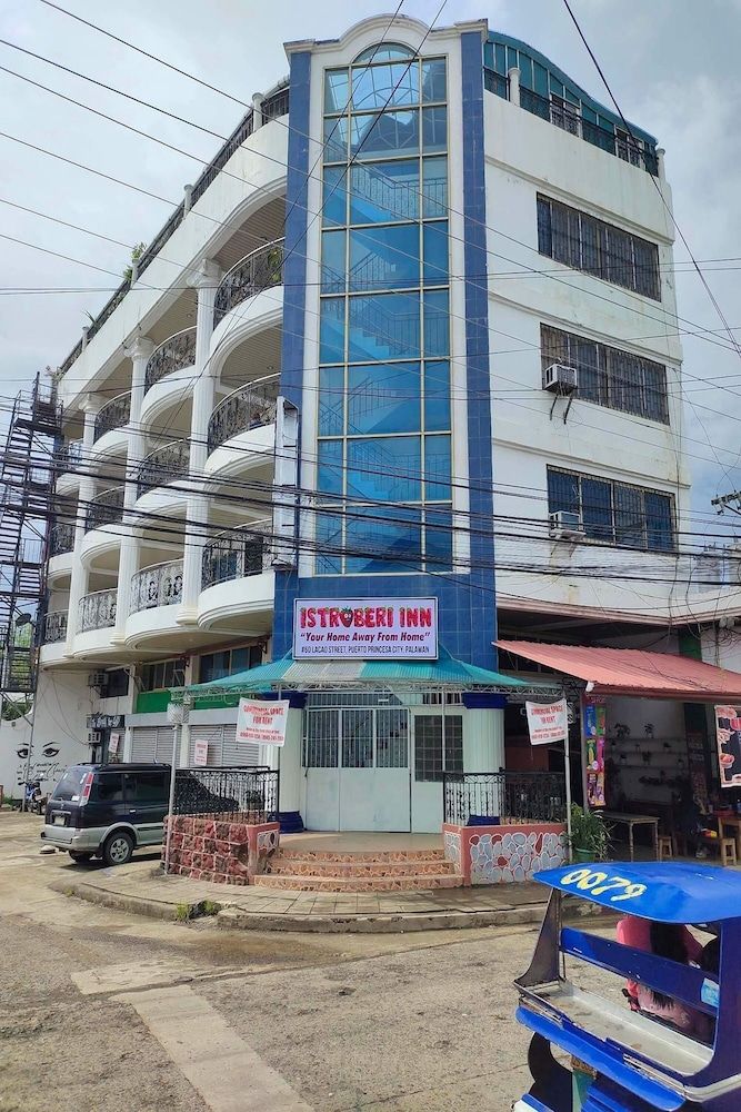 undefined Istroberi Inn Palawan near Airport 6