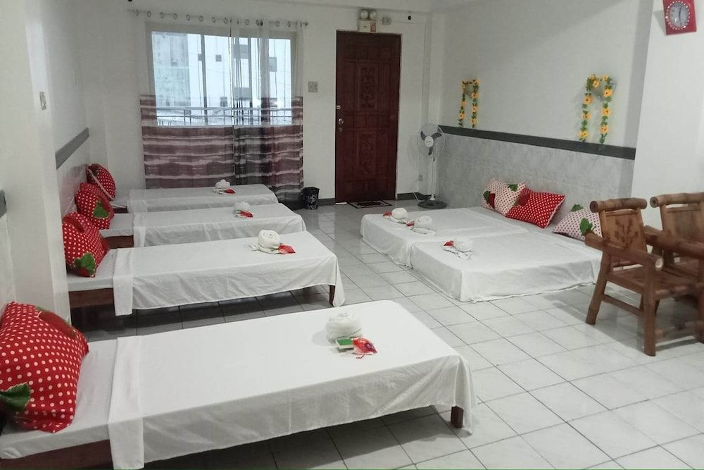 undefined Istroberi Inn Palawan near Airport 3