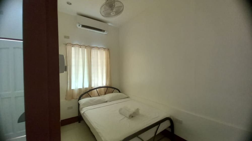 undefined OYO 935 Palajuanders Inn 10