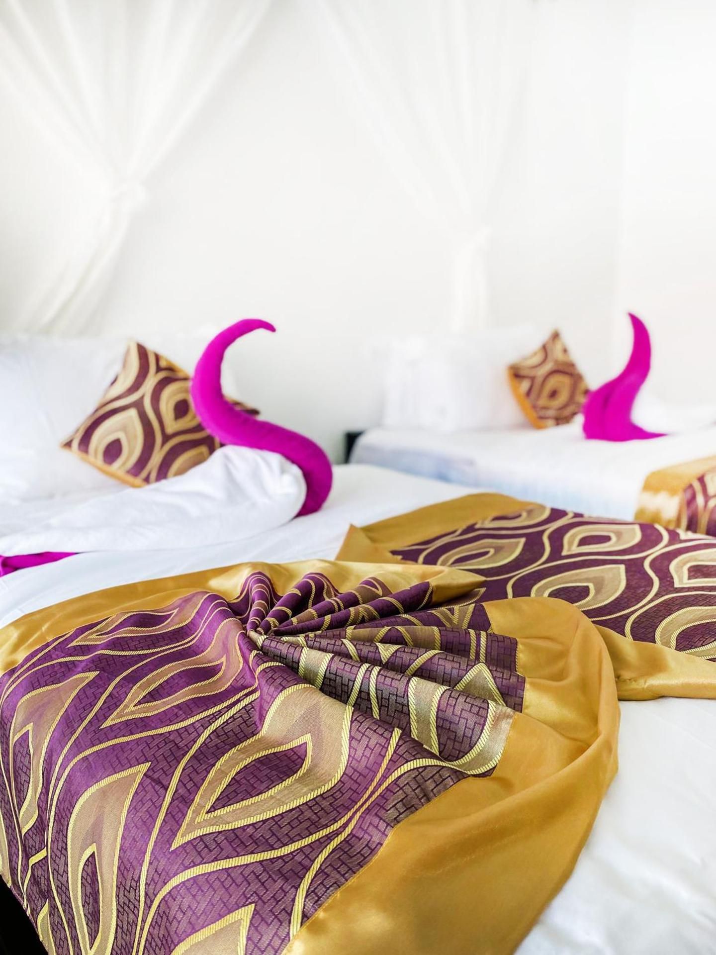 Deluxe Double or Twin Room with Balcony