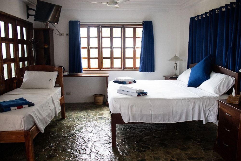 Rainbow Bay Beach and Dive Resort