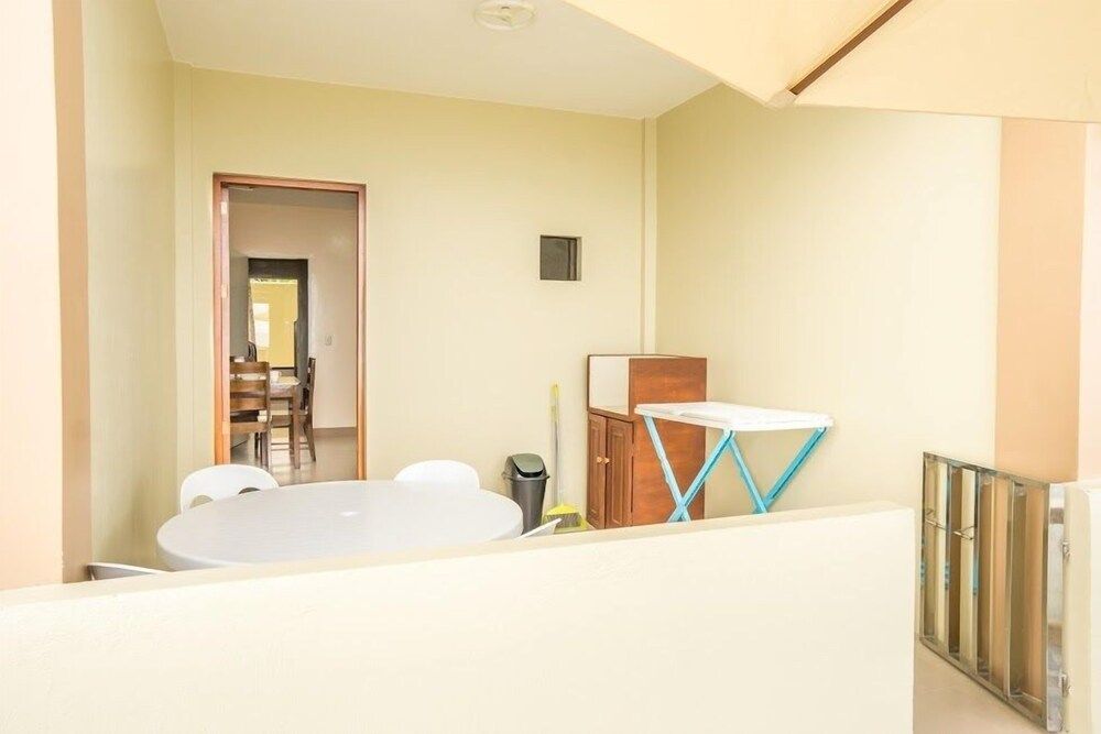 Kellocks seaview apartelle Comfort Double Room, 1 Double Bed, Accessible, Sea View 12