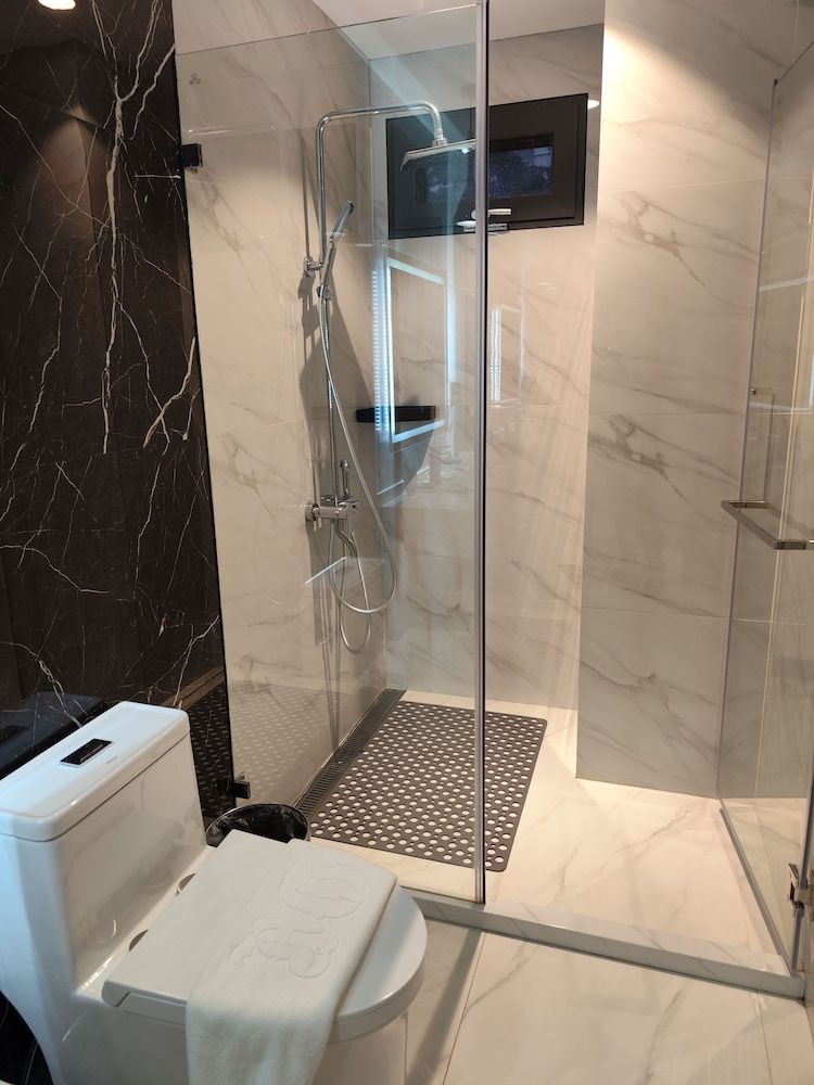 HOTEL GRANDE Deluxe Room 5