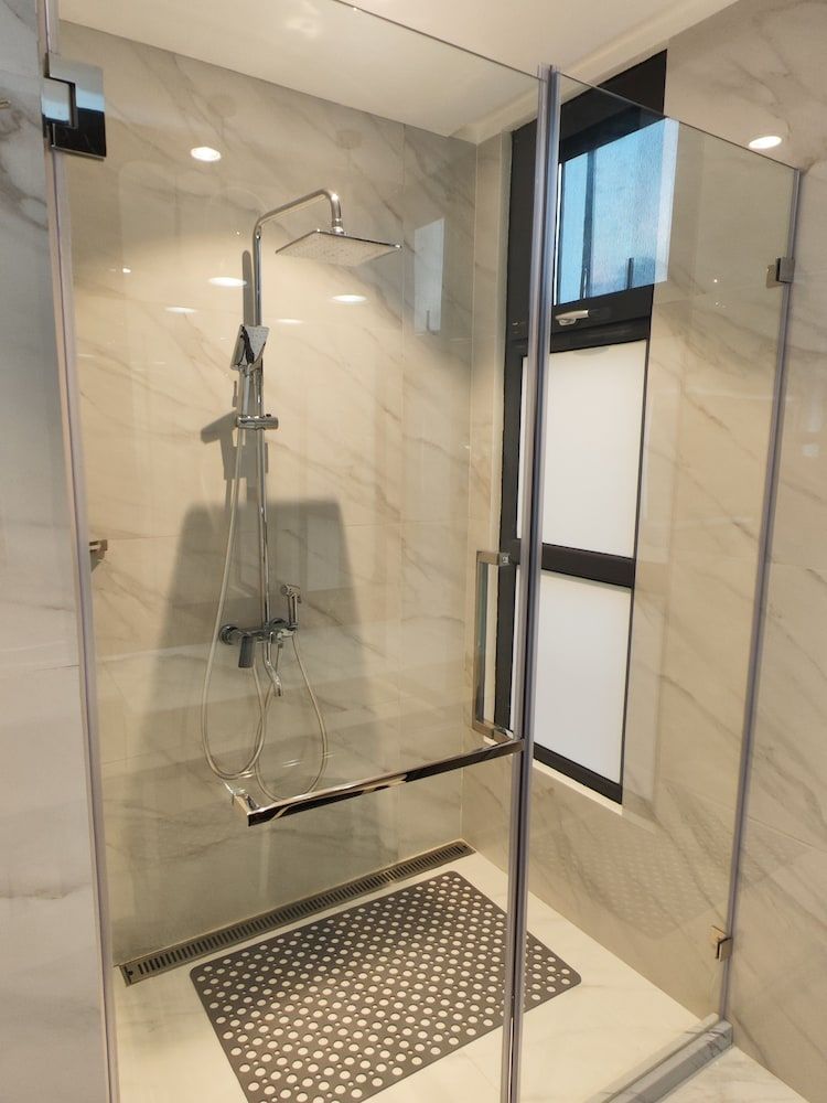 HOTEL GRANDE Executive Suite 9