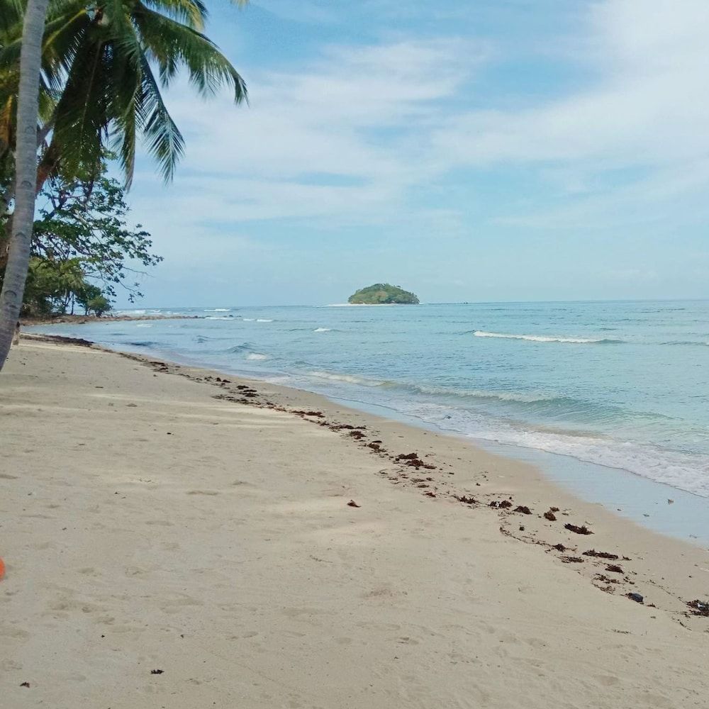 Coraline Coast Beach Resort & Resto-Bar Traditional Double Room 4