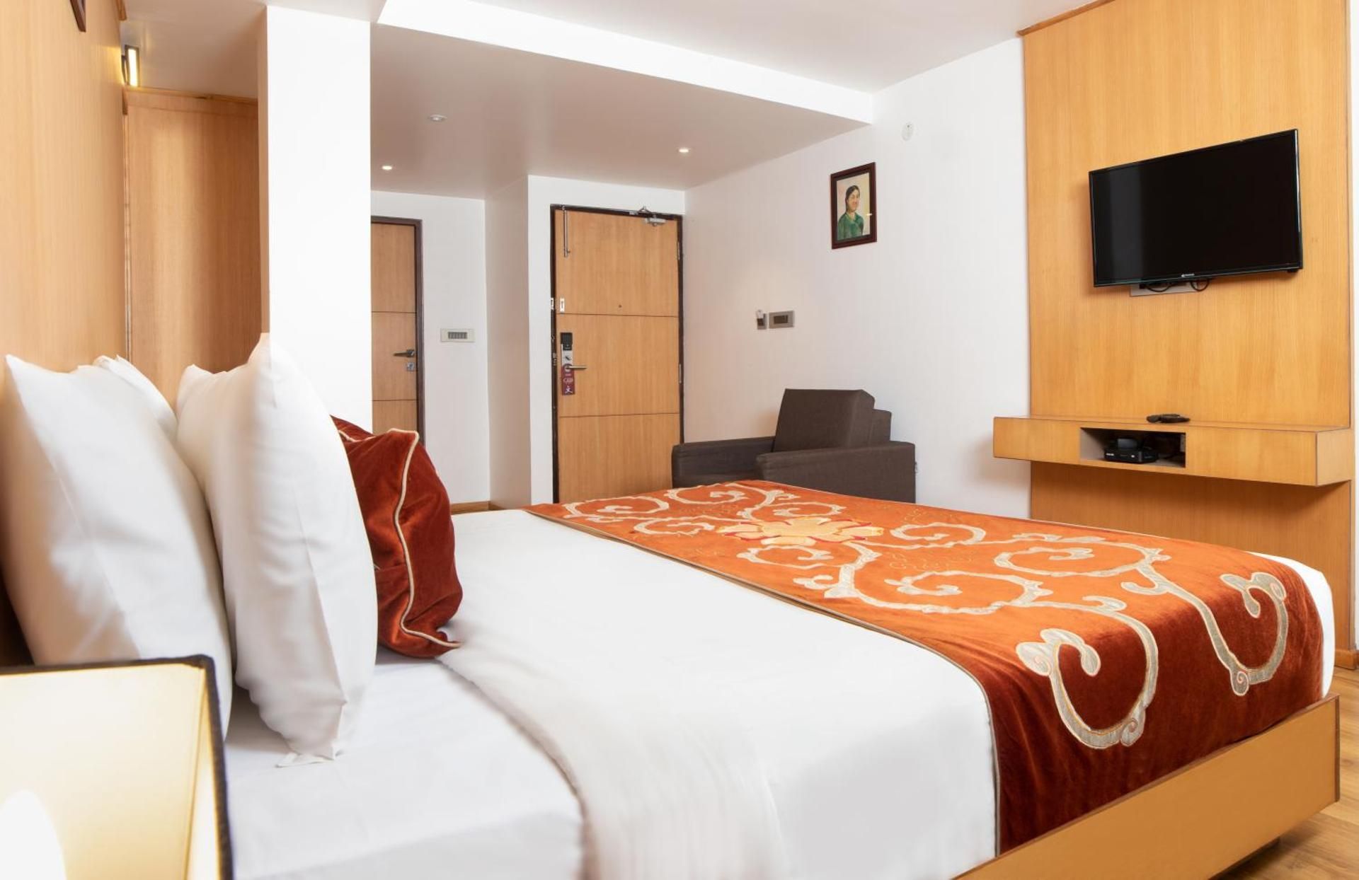 Summit Swiss Heritage Resort & Spa Deluxe Room with Rhododendron View 7