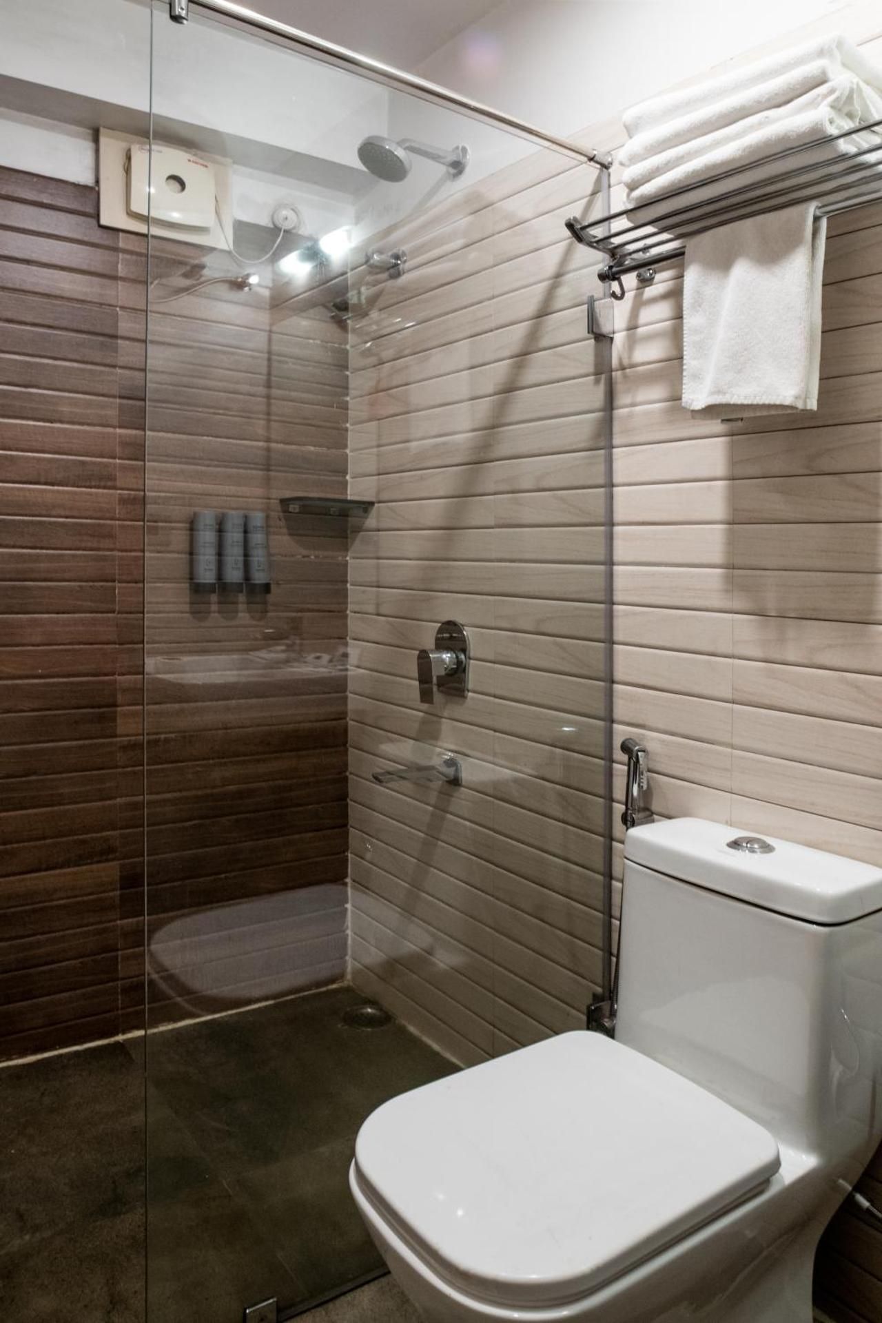 Summit Swiss Heritage Resort & Spa Deluxe Room  10