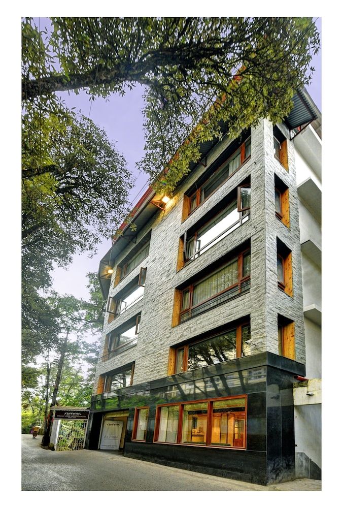 undefined Summit Swiss Heritage Resort & Spa 9