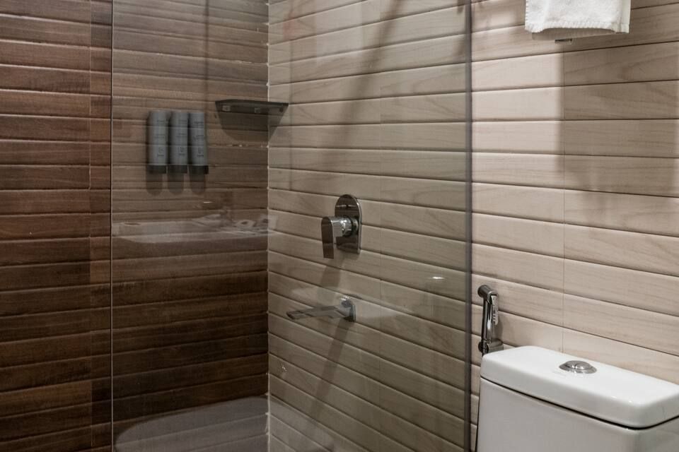 Summit Swiss Heritage Resort & Spa Deluxe Room  9