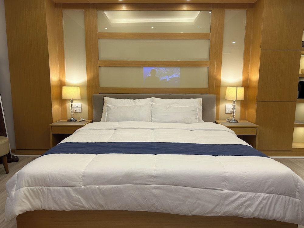 Fantastic Step to the Venice Deluxe Studio Suite 15