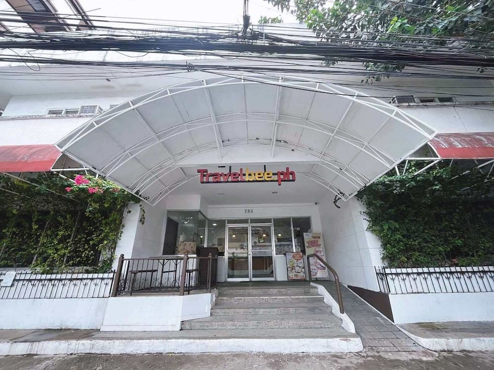 undefined Travelbee Capitol Inn 3