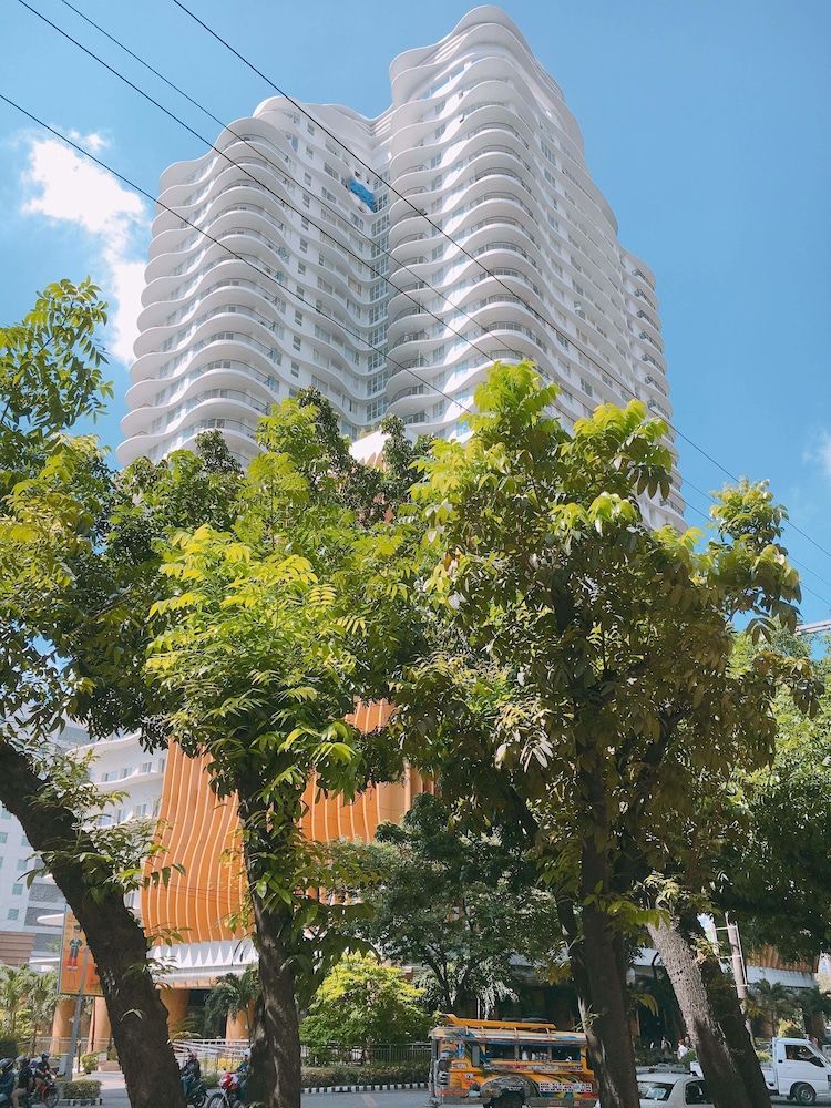 undefined A Modern and Luxurious Living - Adults Only 3