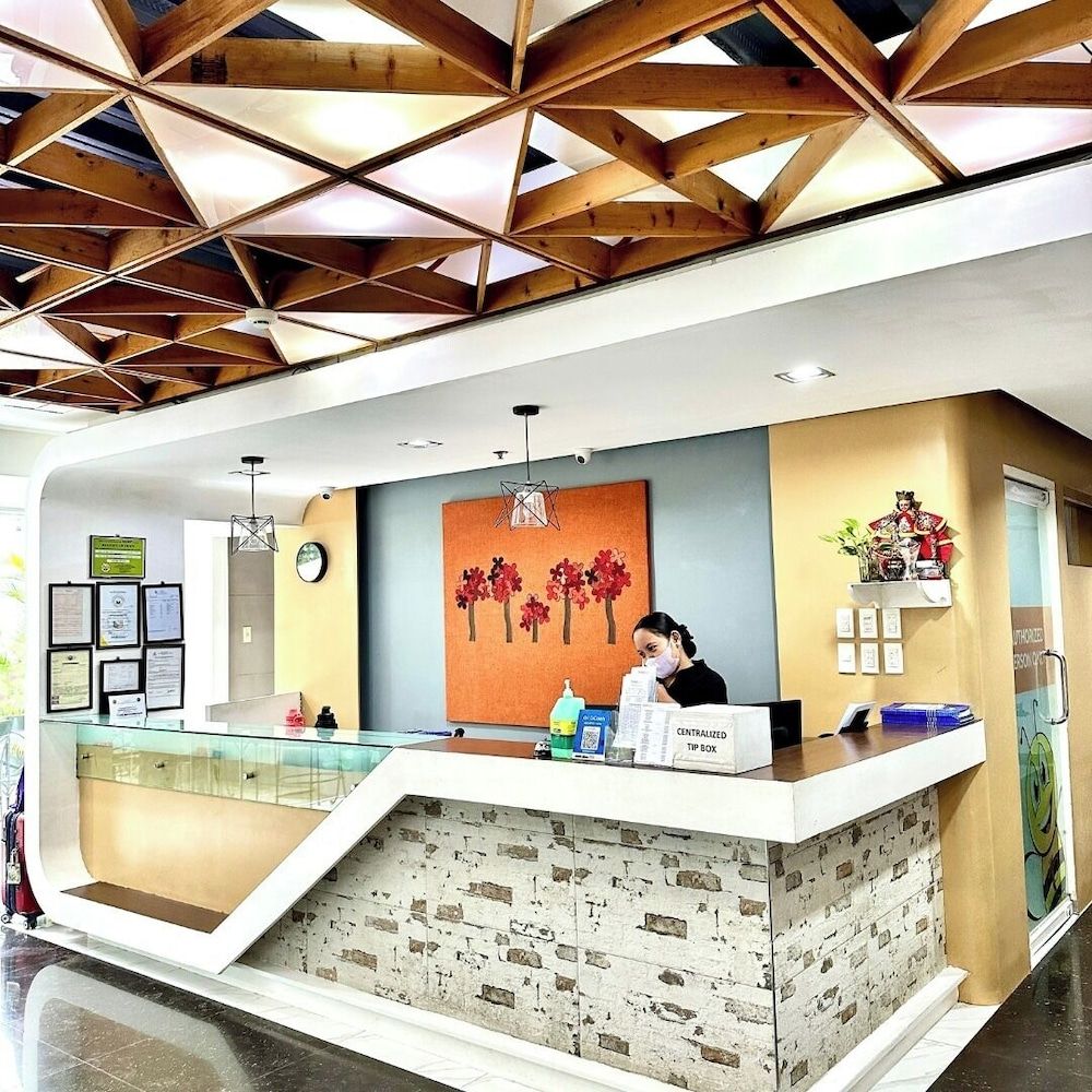 undefined Travelbee Fuente Inn