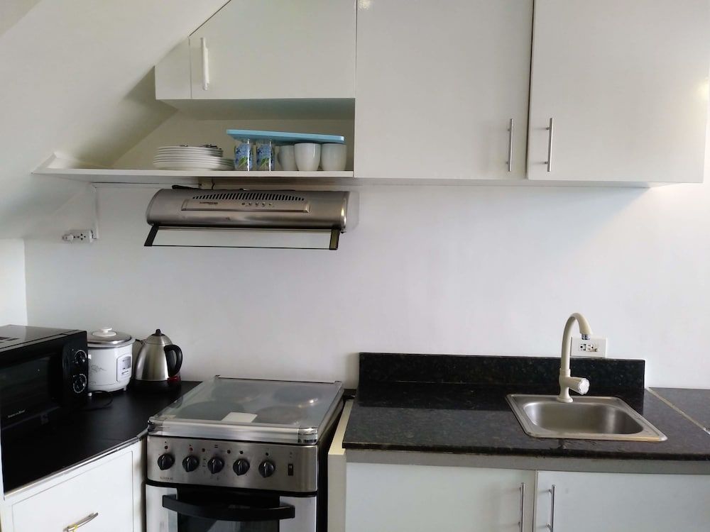 The Persimmon Cebu by Sleepingpong Signature Loft, 1 Bedroom, City View 9