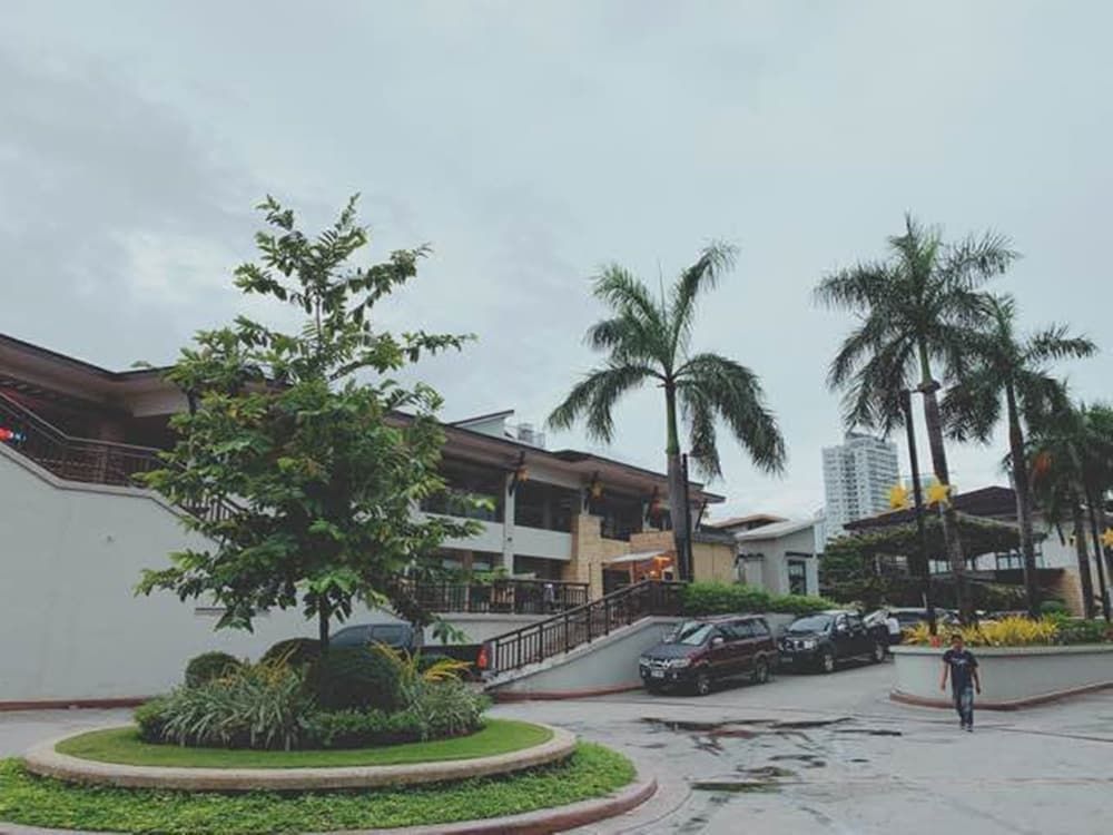 undefined The Persimmon Cebu by Sleepingpong 3