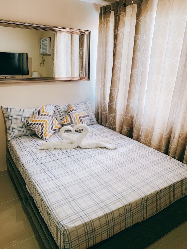 The Persimmon Cebu by Sleepingpong Signature Studio 2