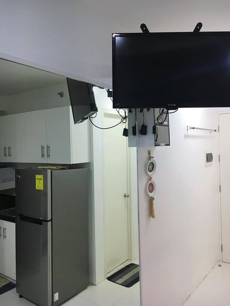 Avida Tower Cebu by Sleepingpong Signature Condo, 1 Bedroom, Non Smoking, Mountain View 5