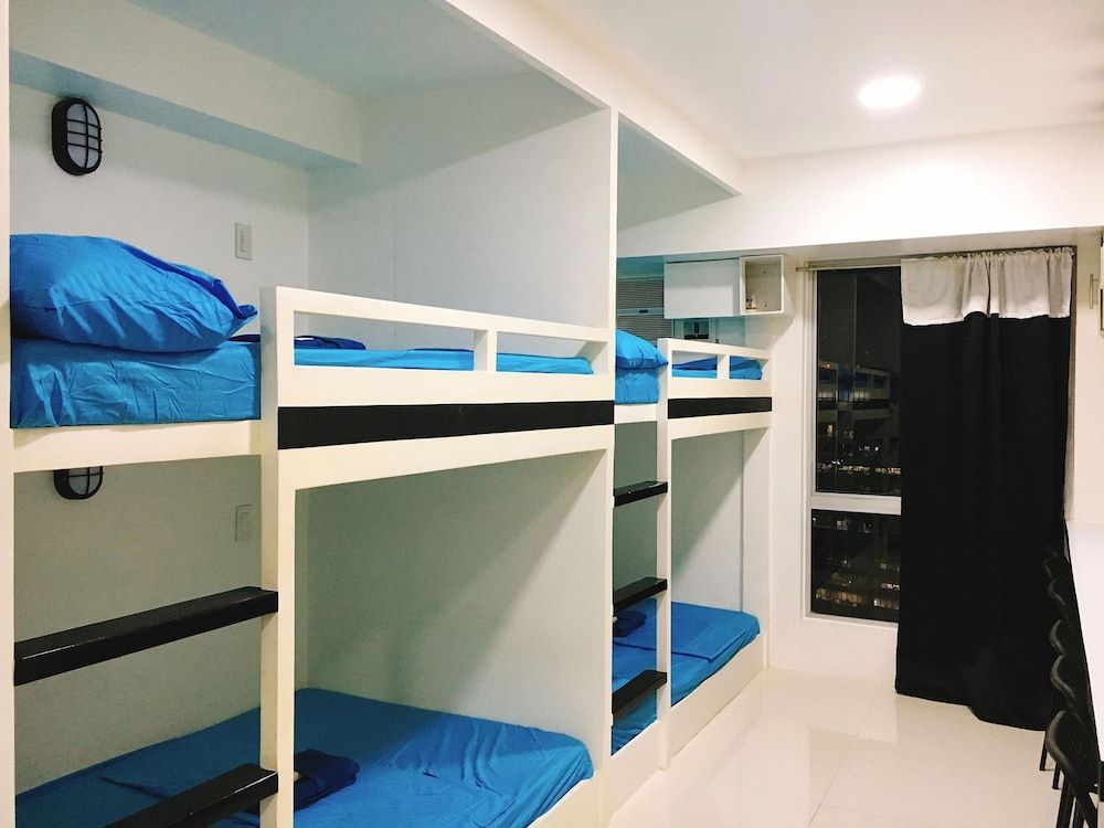 Avida Tower Cebu by Sleepingpong Signature Studio, Non Smoking, Mountain View 3